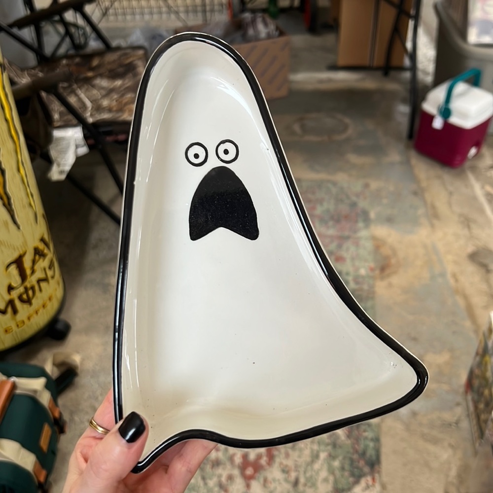 Ghost Tray 👻